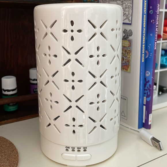 Create Room Ceramic Diffuser - Picture 3 of 5